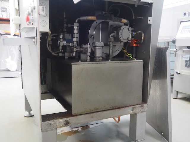 Magurit - afbeelding 8 van  8