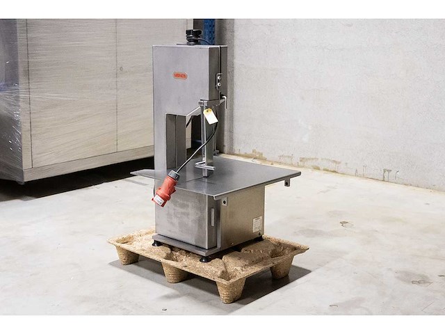 Mainca - 2004 - bm 2000 - vleeszaagmachine - afbeelding 5 van  6