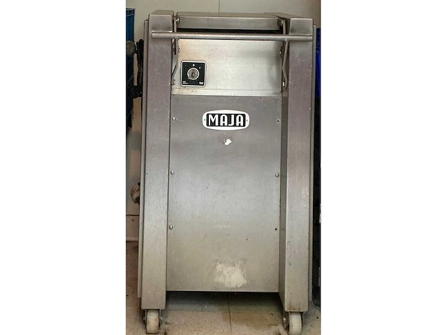 Maja ema350 ontzwoerd- en pelmachine - afbeelding 1 van  3