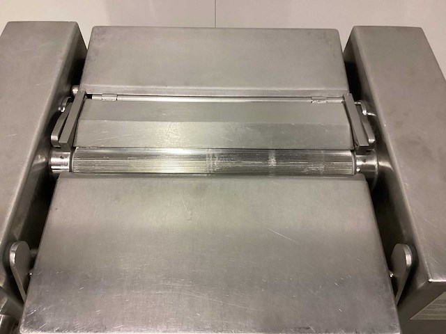 Maja ontvliesmachine evm3002/1 ontzwoerdmachine - afbeelding 6 van  8