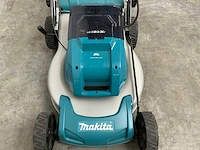 Makita - dlm463 - grasmaaier met 2x 18v accu en 1x lader - afbeelding 11 van  14