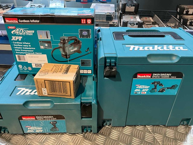 Makita - meerdere modellen - elektrische machines voor 40v batterij xgt - afbeelding 1 van  6