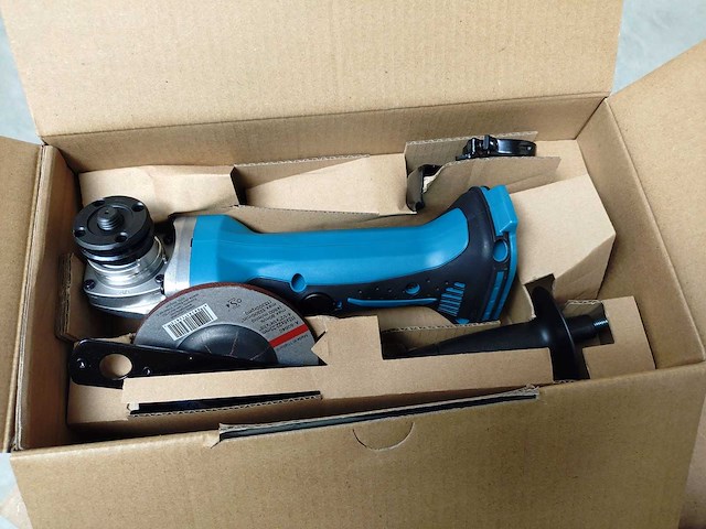 Makita - tools - other battery tools - afbeelding 2 van  9