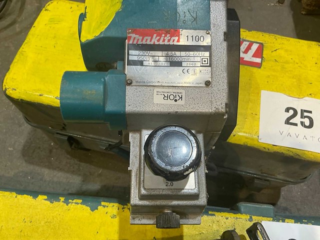 Makita 1100 schaafmachine - afbeelding 2 van  2