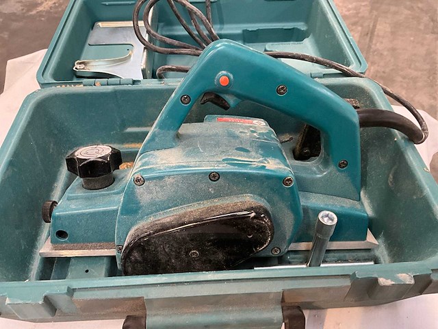 Makita 1923 schaafmachine - afbeelding 2 van  5