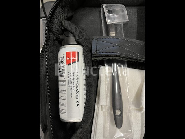 Makita 194852-0 reinigingskit voor gas tackers - afbeelding 4 van  4