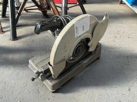 Makita 2414 afkortcirkelzaagmachine - afbeelding 1 van  4