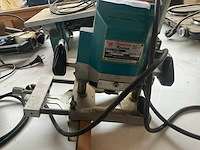 Makita 3600b bovenfrees - afbeelding 3 van  3