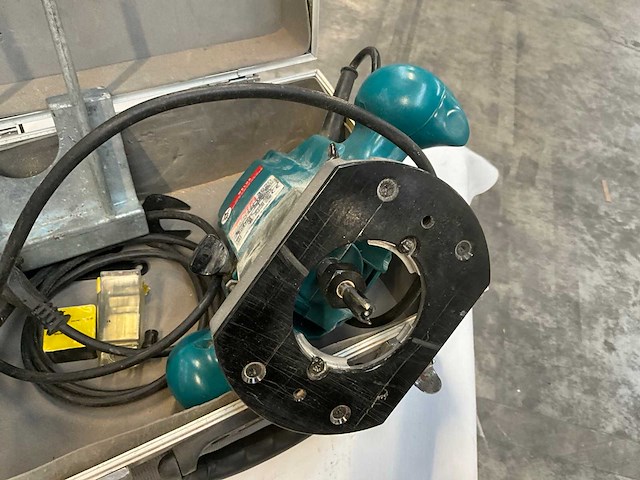 Makita 3620 bovenfrees - afbeelding 4 van  7