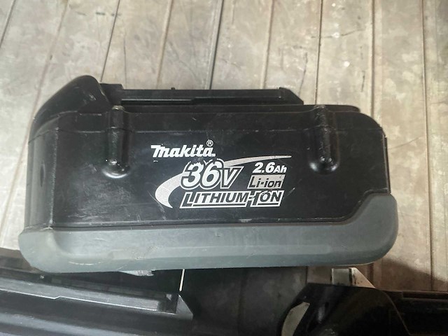 Makita 36v-2.6ah accu (5x) - afbeelding 2 van  3