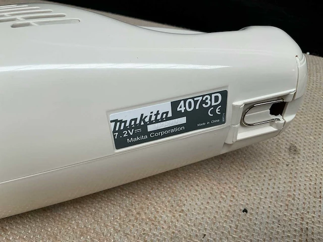 Makita 4073d handstofzuiger (4x) - afbeelding 5 van  7