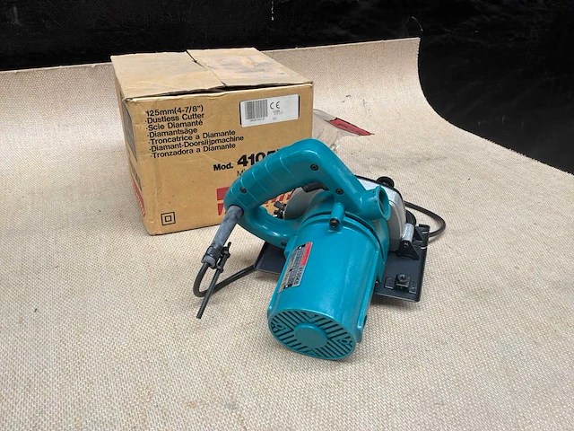 Makita 4105kb diamant doorslijpmachine - afbeelding 2 van  7