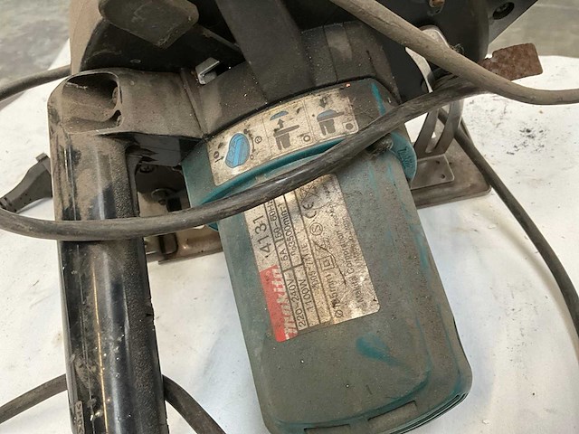 Makita 4131 cirkelzaagmachine - afbeelding 3 van  4