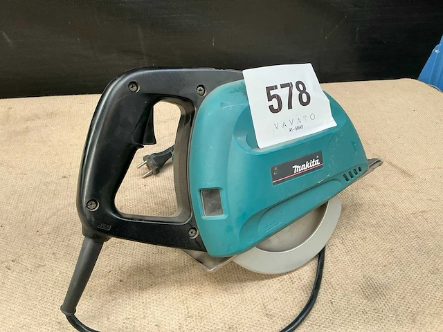 Makita 4131 cirkelzaagmachine - afbeelding 2 van  5