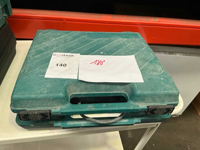 Makita 4304t decoupeerzaag - afbeelding 2 van  2