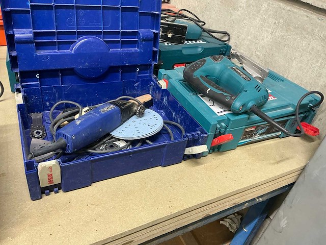 Makita 4350fct decoupeerzaag - afbeelding 1 van  5