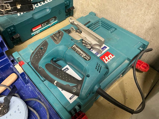 Makita 4350fct decoupeerzaag - afbeelding 2 van  5