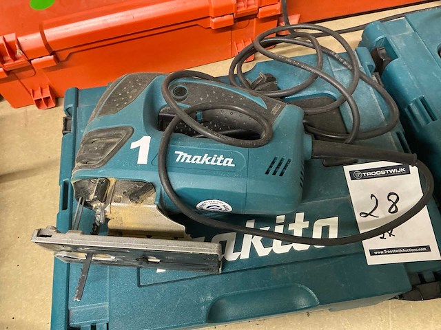 Makita 4350fctj decoupeerzaag (2x) - afbeelding 2 van  5