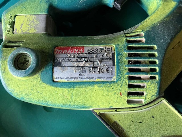 Makita 59008 + 6833 afkortzaag + schroefautomaat (2x) - afbeelding 5 van  5
