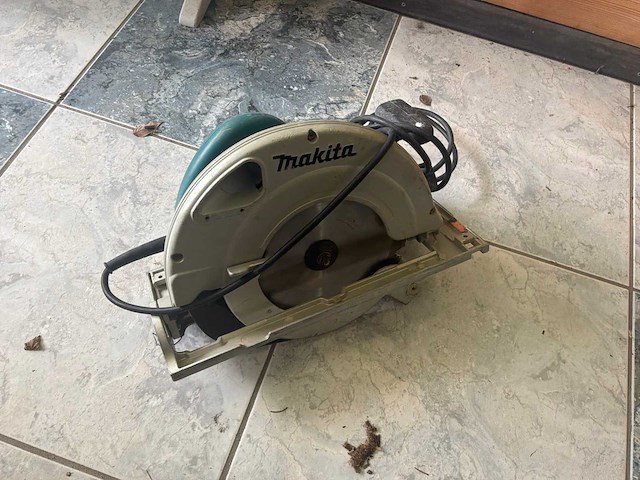 Makita 5903r cirkelzaagmachine - afbeelding 1 van  3