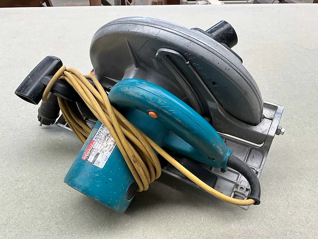 Makita 5903r cirkelzaagmachine - afbeelding 2 van  4