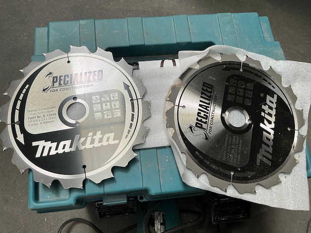 Makita 5903r cirkelzaagmachine - afbeelding 3 van  3