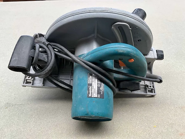 Makita 5903r cirkelzaagmachine - afbeelding 2 van  4