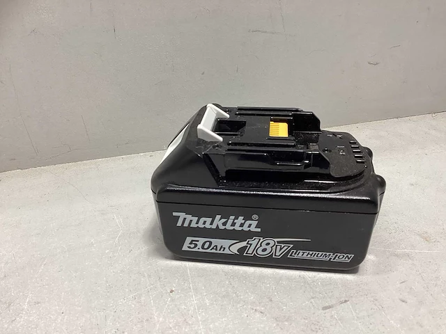 Makita 5ah accu + makita acculader dc18sd - afbeelding 4 van  6