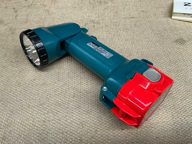 Makita 6260d schroefboormachine - afbeelding 9 van  11