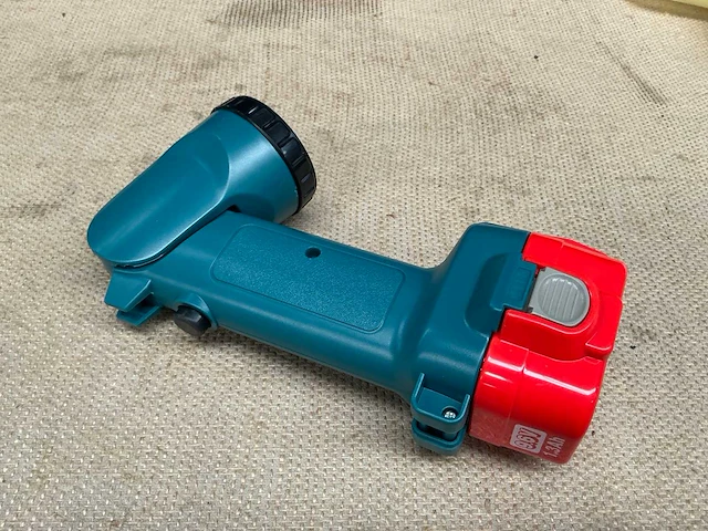 Makita 6261d schroefboormachine - afbeelding 5 van  10