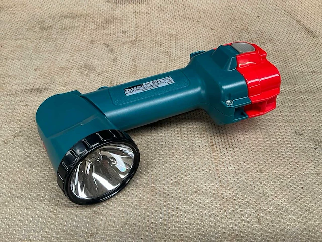 Makita 6261d schroefboormachine - afbeelding 4 van  10