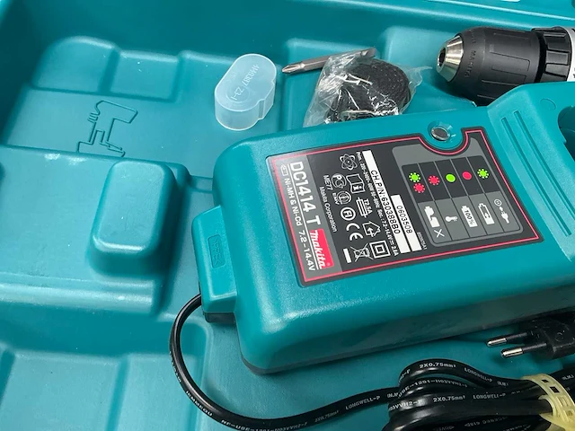 Makita 6261d schroefboormachine - afbeelding 5 van  10
