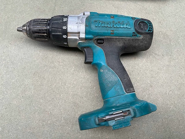 Makita 6349d schroef boormachine (2x) - afbeelding 6 van  12