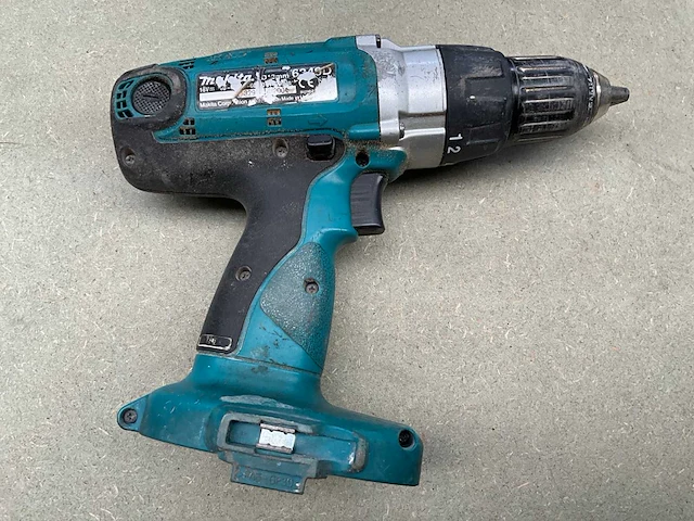 Makita 6349d schroef boormachine (2x) - afbeelding 7 van  12