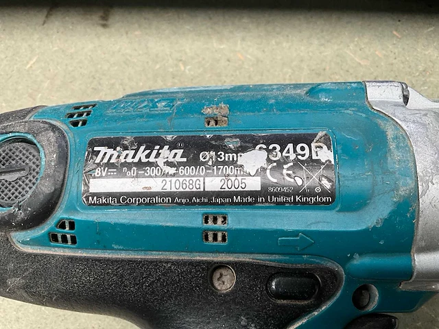 Makita 6349d schroef boormachine (2x) - afbeelding 8 van  12