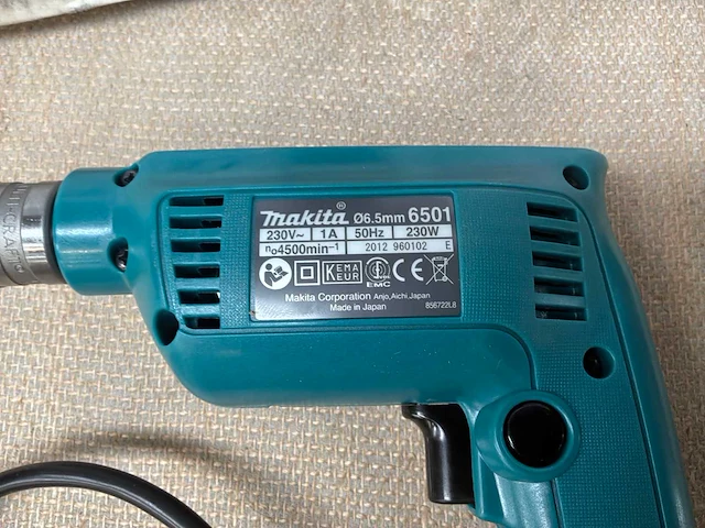 Makita 6501 boormachine (2x) - afbeelding 4 van  4