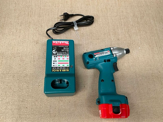 Makita 6908 d accu slagschroevendraaier - afbeelding 3 van  4