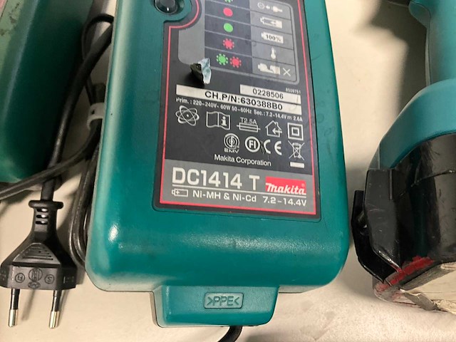 Makita 6916fd accu slagschroevendraaier (5x) - afbeelding 7 van  8