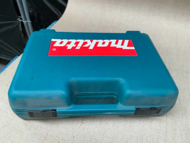 Makita 6916fd accu slagschroevendraaier - afbeelding 1 van  4