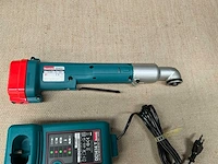 Makita 6940d haakse accu schroefmachine - afbeelding 2 van  4