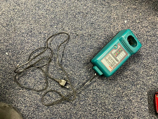 Makita 6980fd accu slagschroevendraaier (5x) - afbeelding 4 van  12