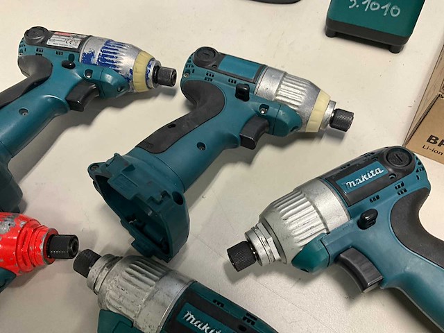 Makita 6980fd accu slagschroevendraaier (5x) - afbeelding 8 van  12