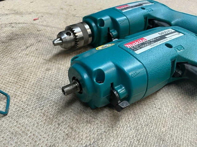 Makita 8400vd schroefboormachine (2x) - afbeelding 3 van  5