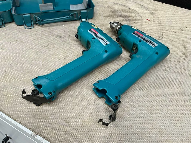 Makita 8400vd schroefboormachine (2x) - afbeelding 1 van  5