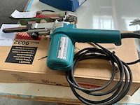 Makita 9032 bandschuurmachine - afbeelding 2 van  8