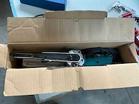 Makita 9032 bandschuurmachine - afbeelding 5 van  8