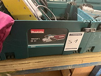 Makita 9404 bandschuurmachine - afbeelding 4 van  4