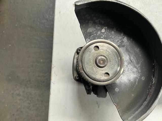 Makita 9558hn haakse slijpmachine - afbeelding 4 van  8
