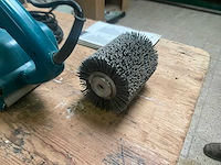 Makita 9741 borstelmachine - afbeelding 5 van  8