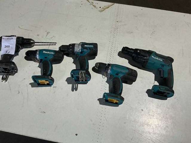 Makita accu-boormachine (5x) - afbeelding 1 van  11